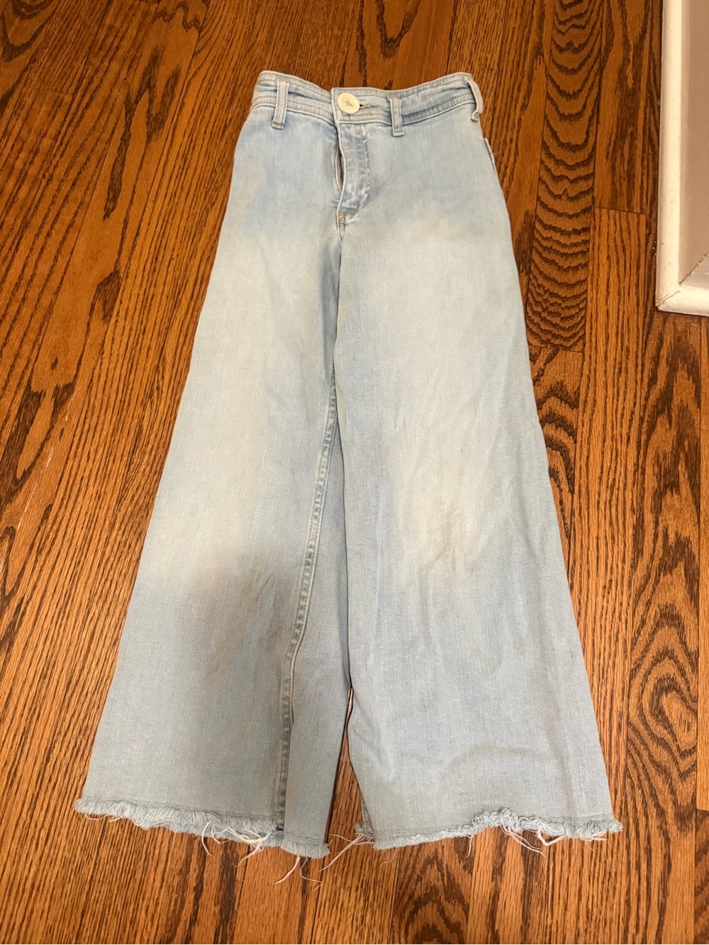 Zara Pale Blue High-Rise Wide-Leg Jeans with Frayed Hem